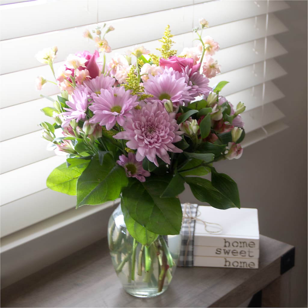Pastel Tradition - A Florist Original – The Asheville Florist, Swannanoa NC