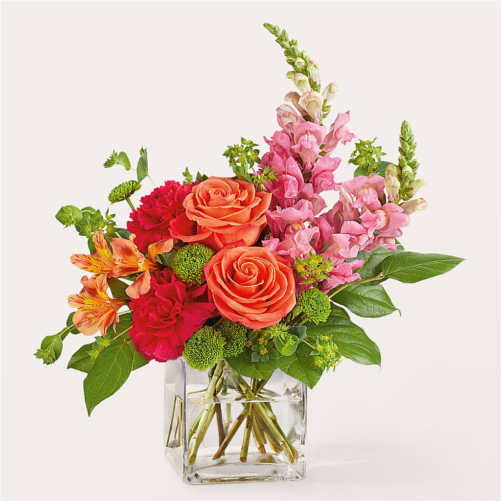 Cosmopolitan Bouquet – The Asheville Florist, Swannanoa NC