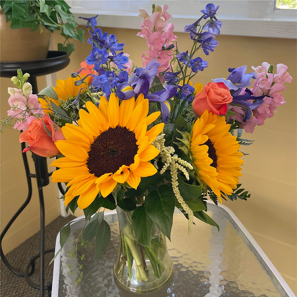 Rays of Life Bouquet –  The Asheville Florist, Swannanoa NC